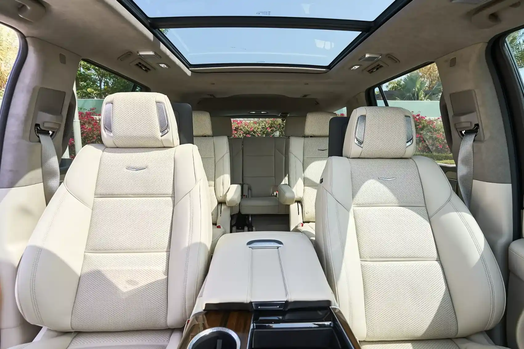 CADILLAC ESCLADE