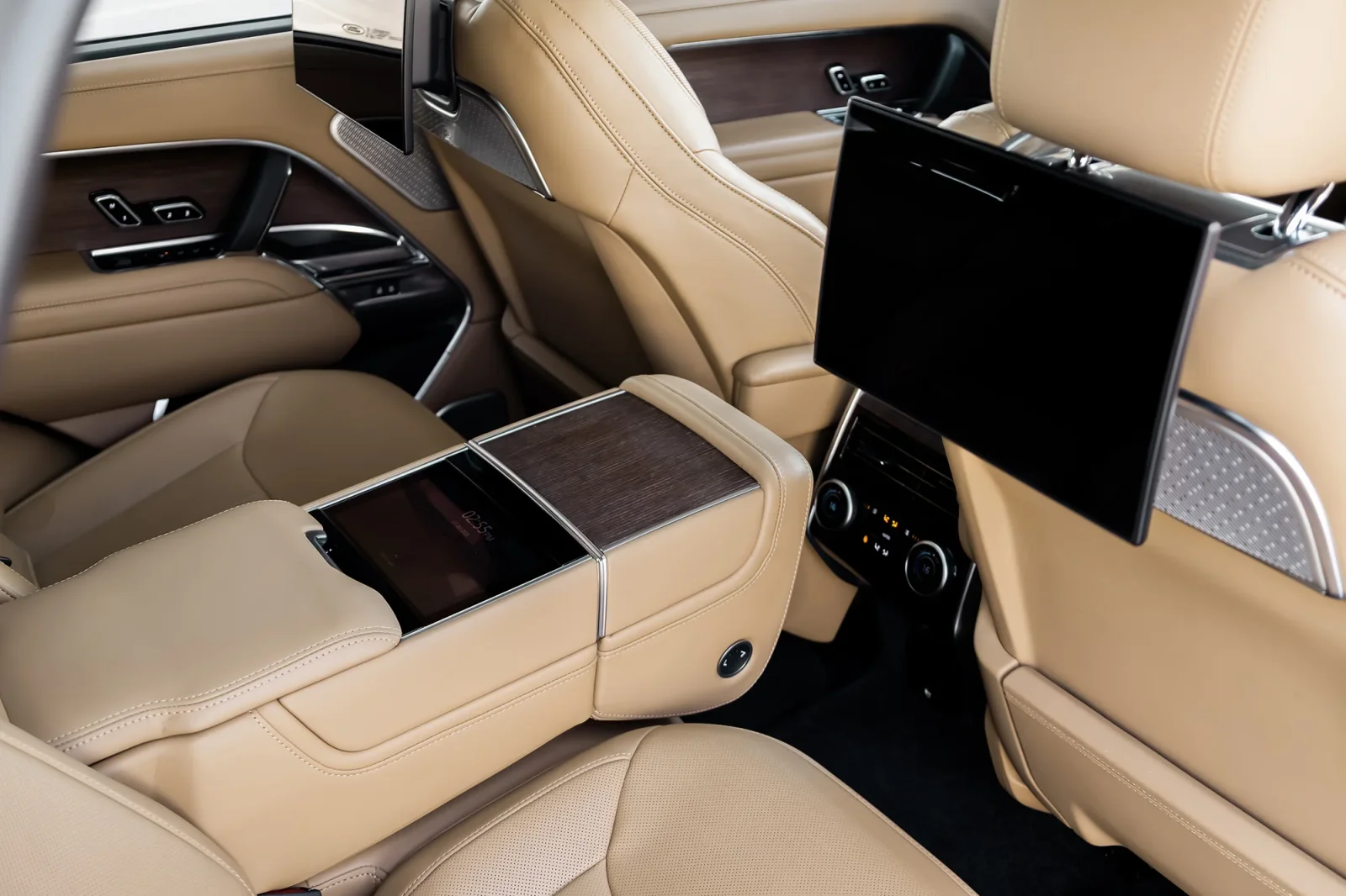 RANGE ROVER