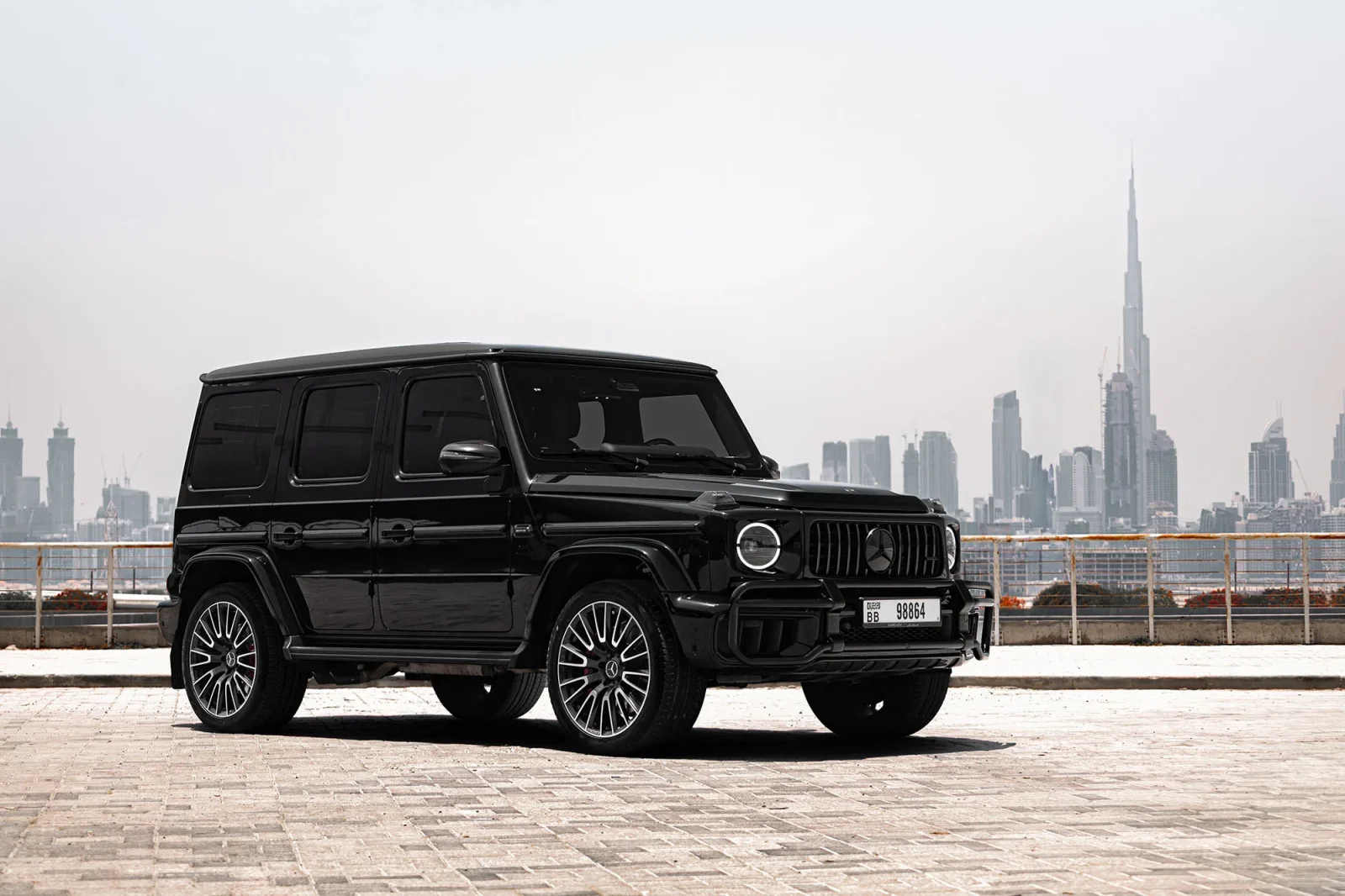 MERCEDES-BENZ G63 AMG - image 9
