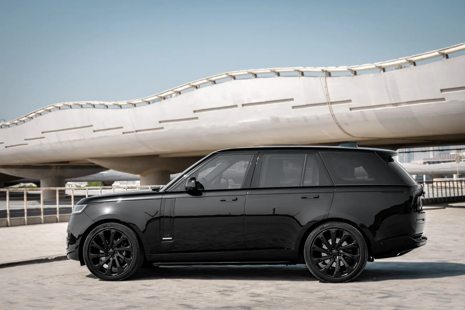 RANGE ROVER VOGUE - image 8