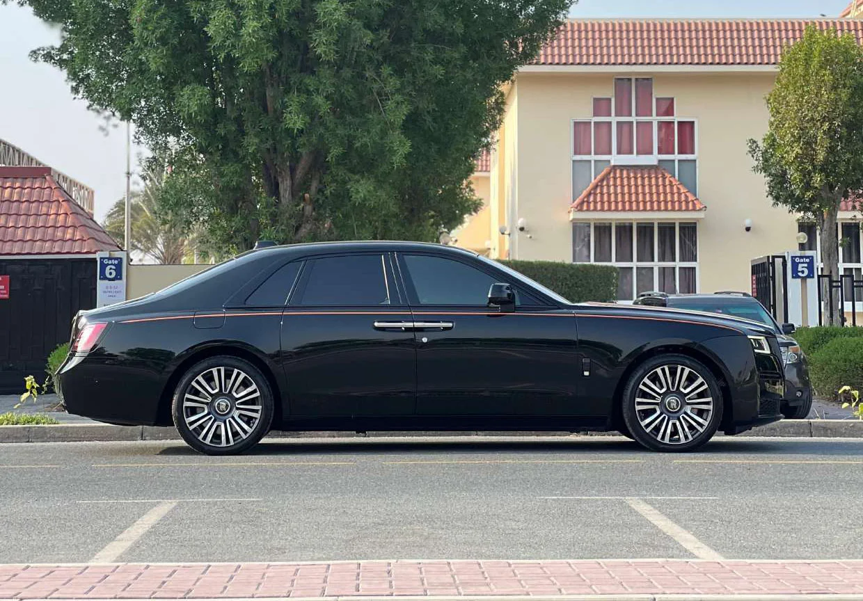 ROLLS ROYCE GHOST - image 6